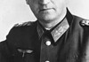 Hans Speidel generaal Duitsland NAVO Koude Oorlog Duitse generaal Hans Speidel in uniform, actief in Wehrmacht en Bundeswehr tijdens Tweede Wereldoorlog en Koude Oorlog