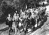 Wandervogel in Steglitz 1896 jeugdbeweging Groep Wandervogel jongeren tijdens wandeling met gitaren in natuur circa 1930 zwart-wit
