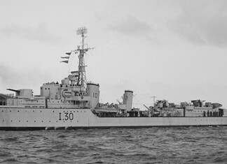 HMAS Arunta 1942–1969 Australische destroyer WOII HMAS Arunta, Australische Tribal-class destroyer, tijdens operationele dienst in de Stille Oceaan tussen 1942 en 1945
