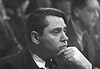 Jacques Goudstikker en roofkunst in 1940 Jacques Goudstikker tijdens de schilderijenveiling van de nalatenschap van de heer Mensing in Amsterdam in november 1938.
